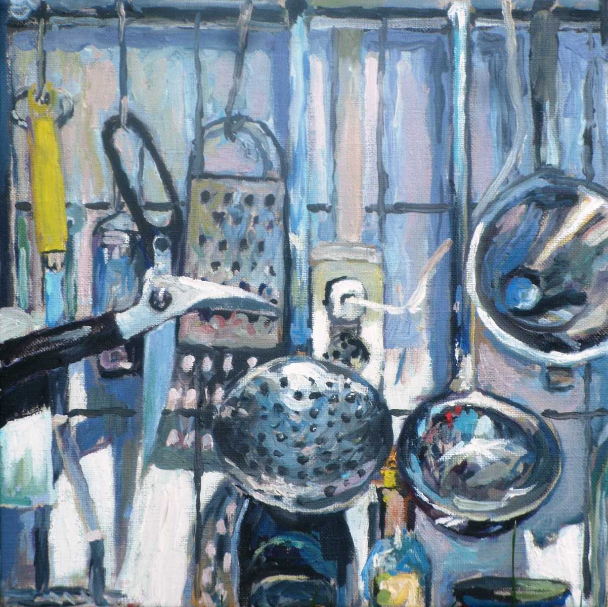 Rob Jacobs schildert doek van 30x30cm, tijdens stilleven van keukengerei.